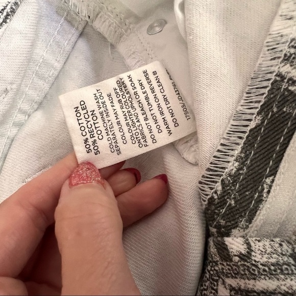 Glassons Recycled Venice Print Super High Rise Straight Mom Jeans Size 12 - Picture 12 of 13